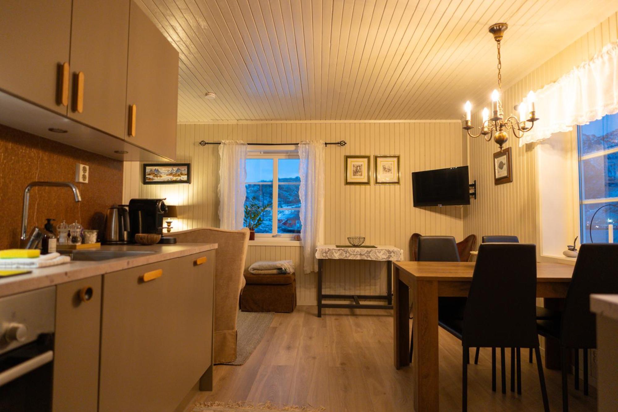 Anitas Living Rooms - Easy & Cosy Reine Eksteriør billede